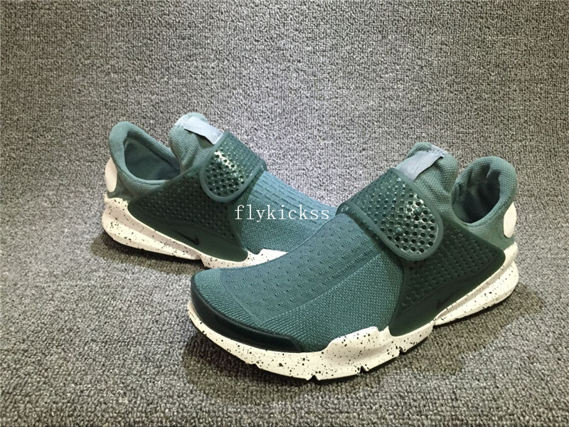 Nike Sock Dart Dark Green